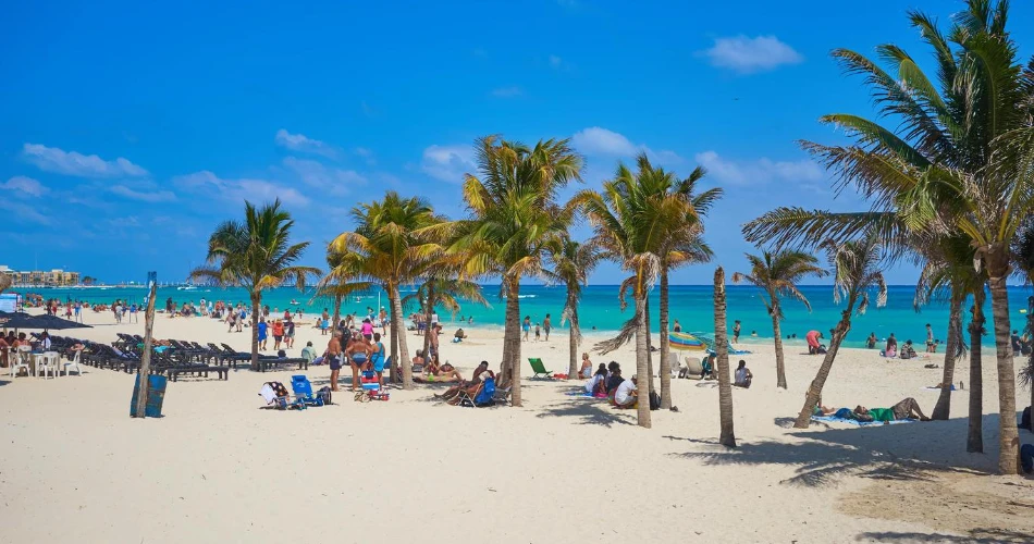 Xcaret vs. Xel-Há: Which Cultural and Eco Park is Best for You