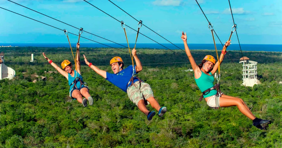 Xcaret vs. Xel-Há: Which Cultural and Eco Park is Best for You